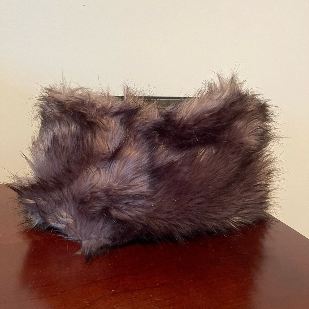 NWT Faux fur snood. New with tags.